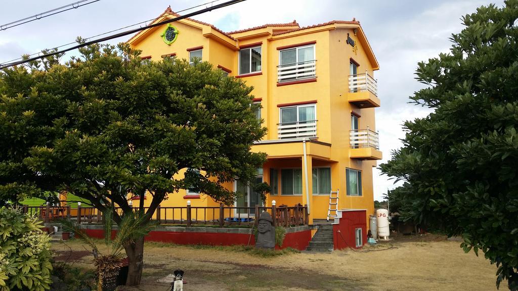 A Pousada Jun House Jeju Exterior foto