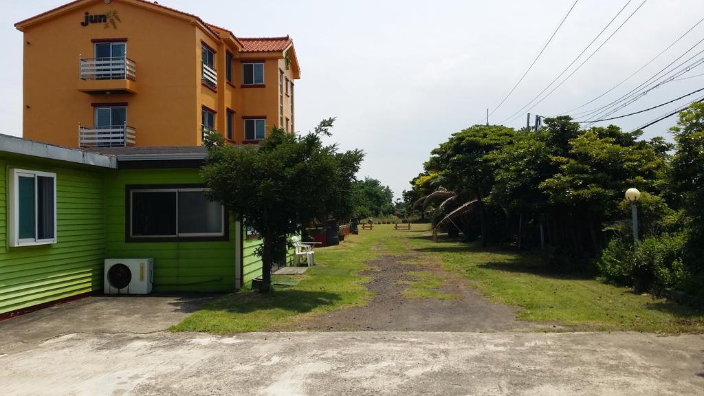 A Pousada Jun House Jeju Exterior foto